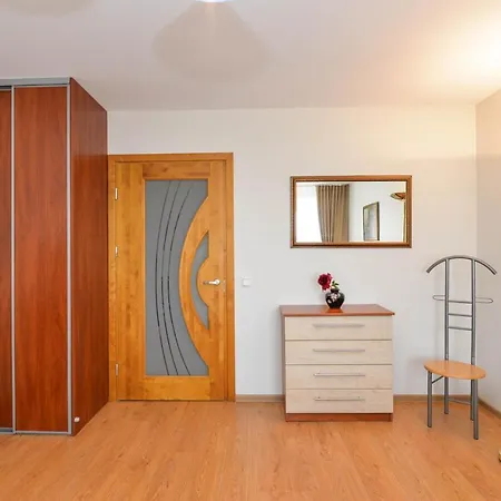 With Air Conditioning In The Center Apartmán